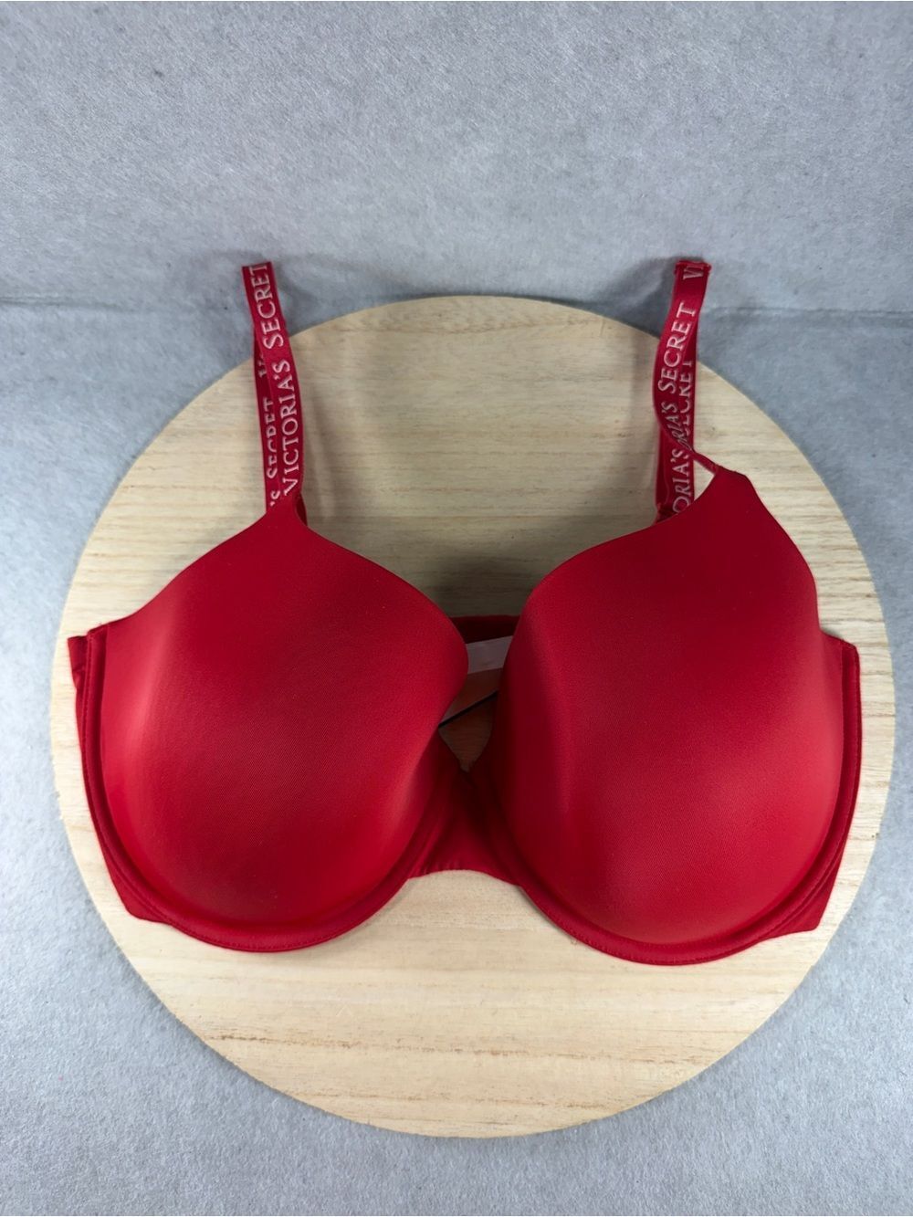 Victoria's Secret Sexy Tee Lightly Lined Demi Bra 36DDD Red Logo Straps 26386963